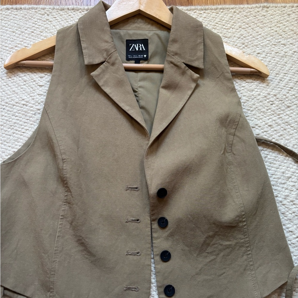 Zara Women's Tan Vest Jacket and matching skirt